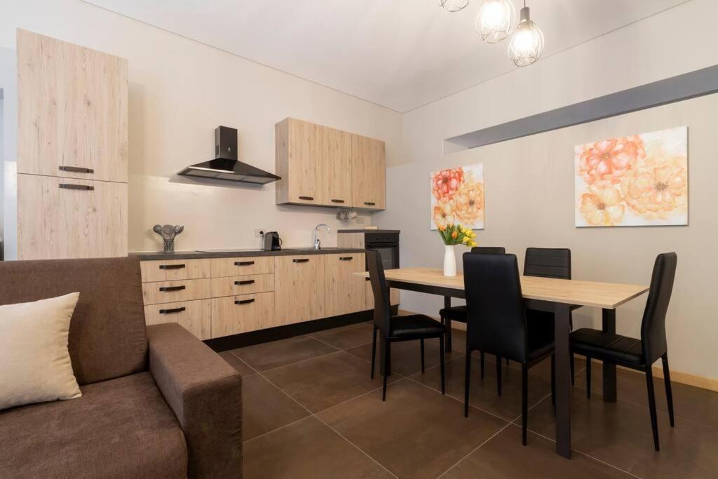 Appartement Piazza San Carlo Elegante Loft In Centro - Wi-Fi à Turin Extérieur photo